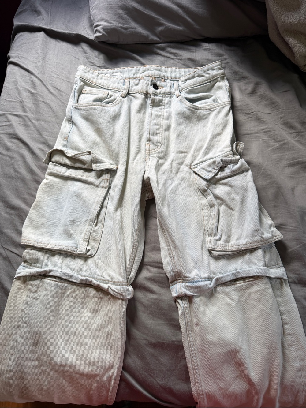 Zara Men's Cargo Pants/Shorts